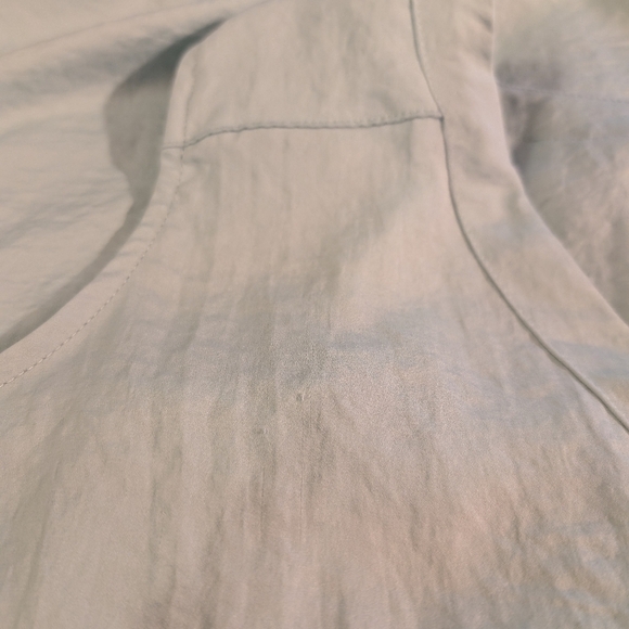 Torrid Harbor Gray Charmeuse Tank in Size 2 (18/20) - Picture 13 of 15